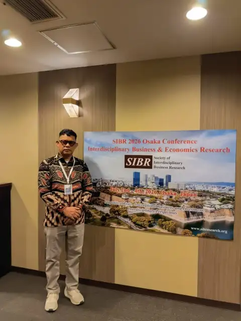 Dosen FEB Unismuh Paparkan Strategi Keberlanjutan Keuangan PTMA di Konferensi Internasional SIBR Osaka, Jepang