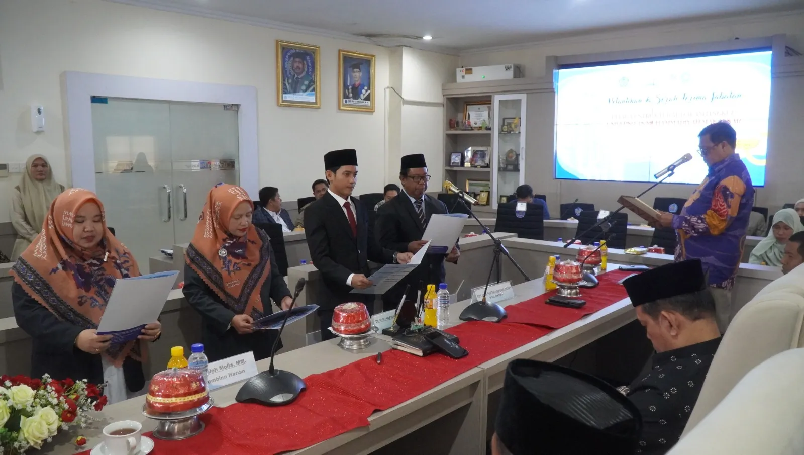 Empat Pejabat Struktural Unismuh Makassar Dilantik, Rektor: Berikan Pelayanan Terbaik