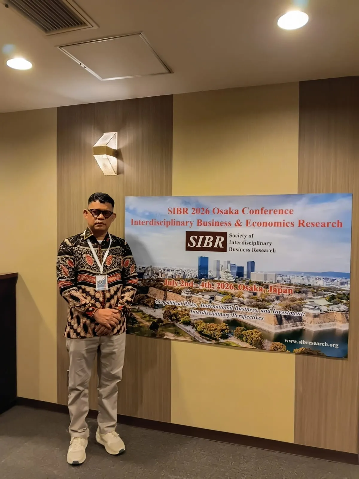 Dosen FEB Unismuh Paparkan Strategi Keberlanjutan Keuangan PTMA di Konferensi Internasional SIBR Osaka, Jepang