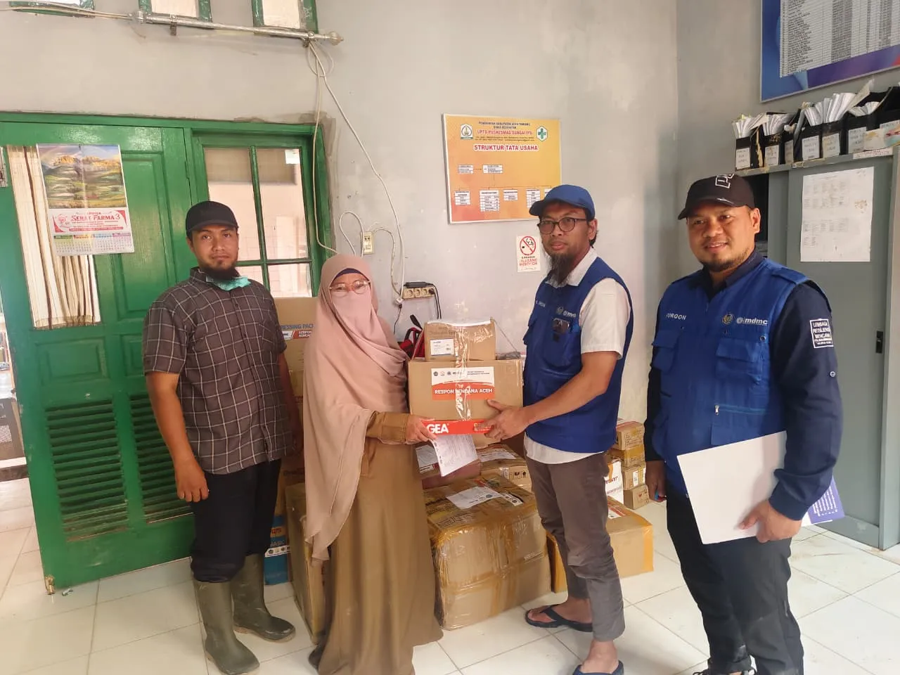 Akhiri Tugas Kemanusiaan, EMT Unismuh Makassar Tinggalkan Aset Kesehatan untuk Warga Aceh Tamiang